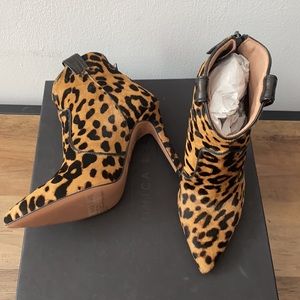 VERONICA BEARD LORETTA LEOPARD CALFHAIR Booties 7